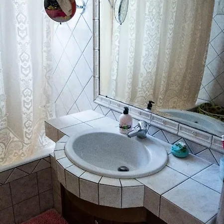 Paliorouga Zakynthos カントリーハウス *